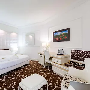 Etrusco Hotel; Sure Collection By Western 4* Arezzo